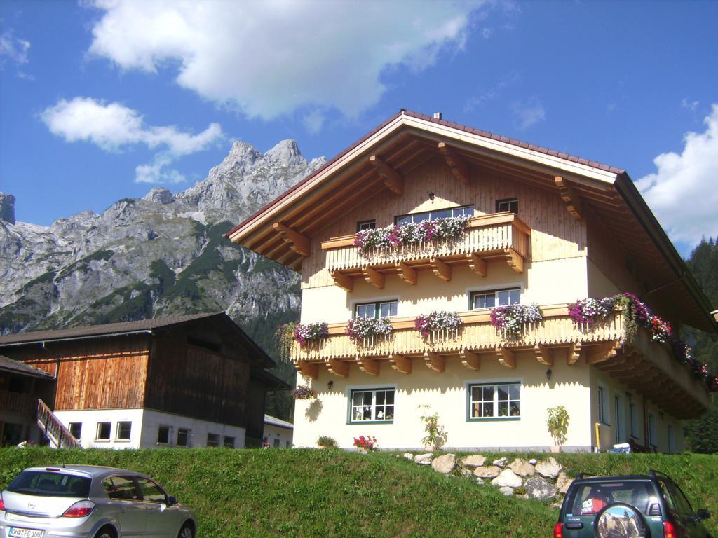 Отель Bio Bauernhof Vorderoberlehen Верфенвенг Экстерьер фото
